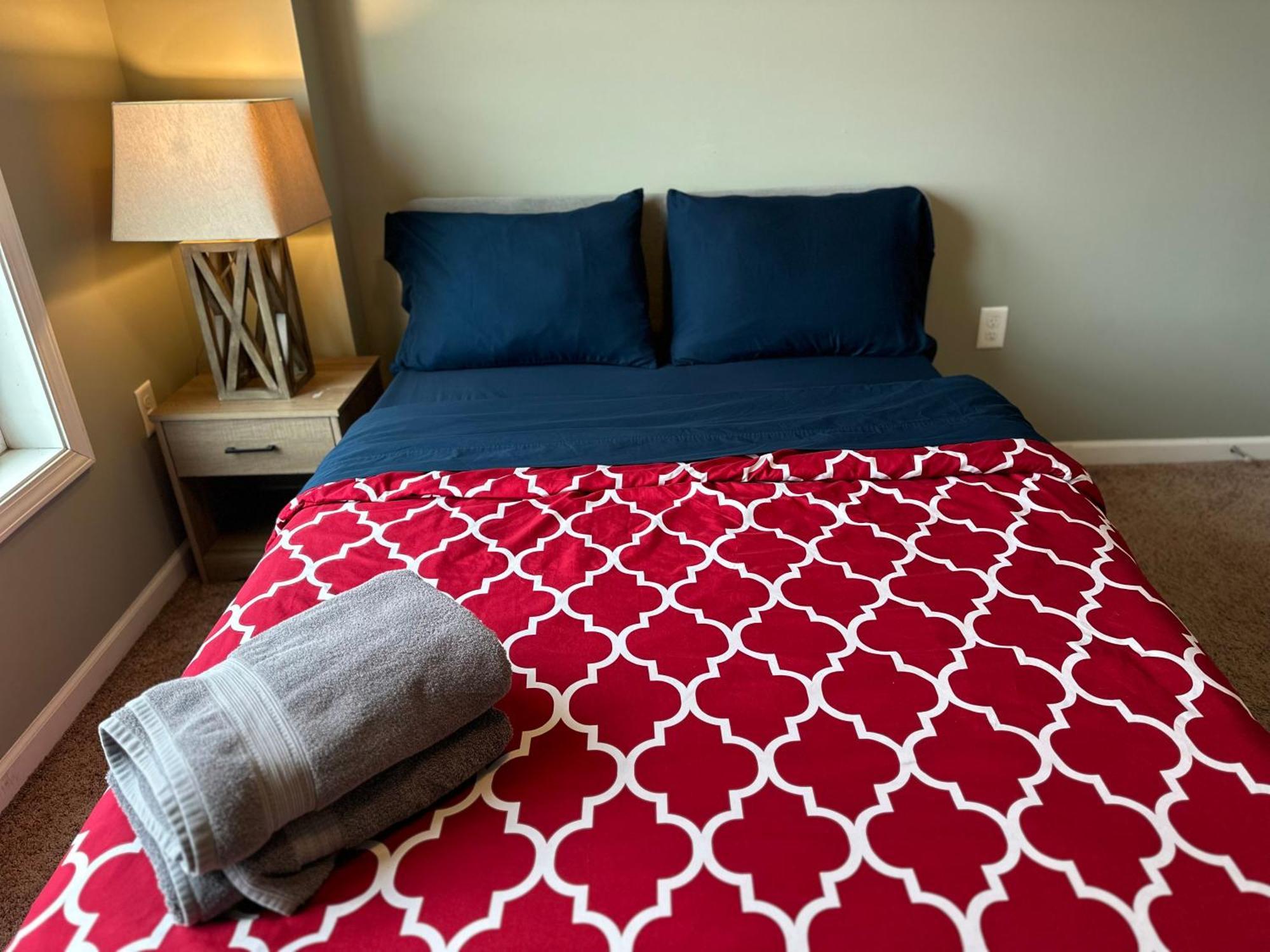 Extended & Short Term At The Oasis Group Guest house